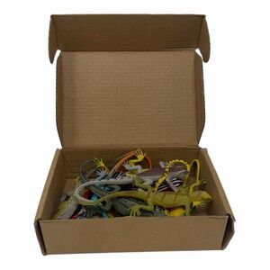 Guaishou Artificial Model Reptile Lizard Animal 12 Piece Set, Multi Color‎